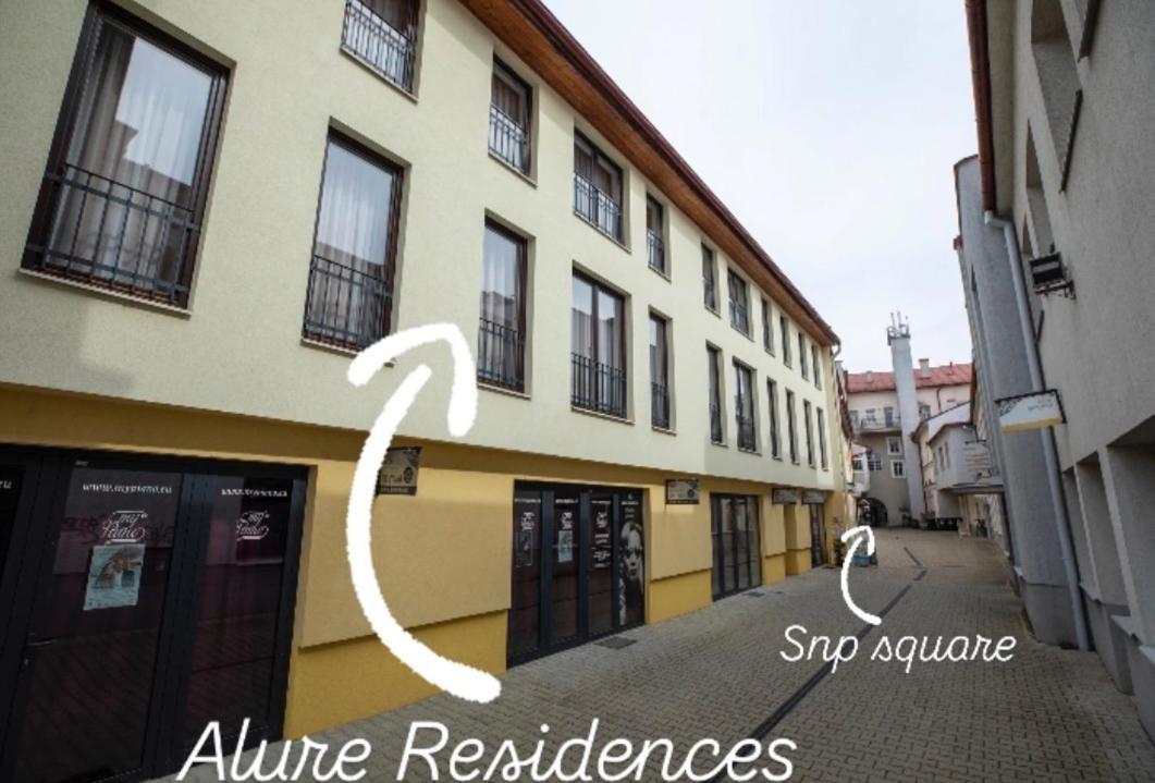 Alure Residences 10 - 24H Self Check-In & Private Parking Next To The Apartment Building Included, City Center Right On Snp Square In A Quiet Passage, New Building, Best Deal In Town Banská Bystrica Exteriér fotografie